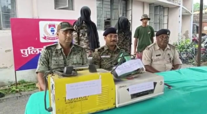 चोर गिरोह का खुलासा, भारी मात्रा में चोरी का सामान के साथ दो चोर गिरफ्तार