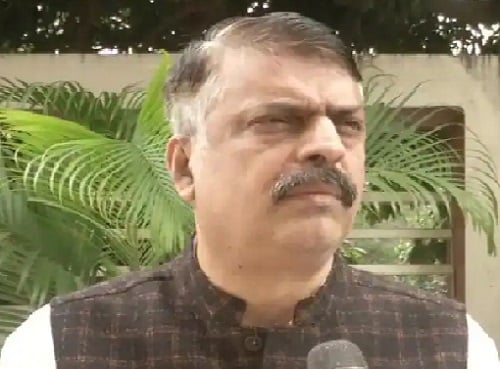 UPA विधायकों के बाहर भेजे जाने की खबर को राजेश ठाकुर के बयान ने दी हवा