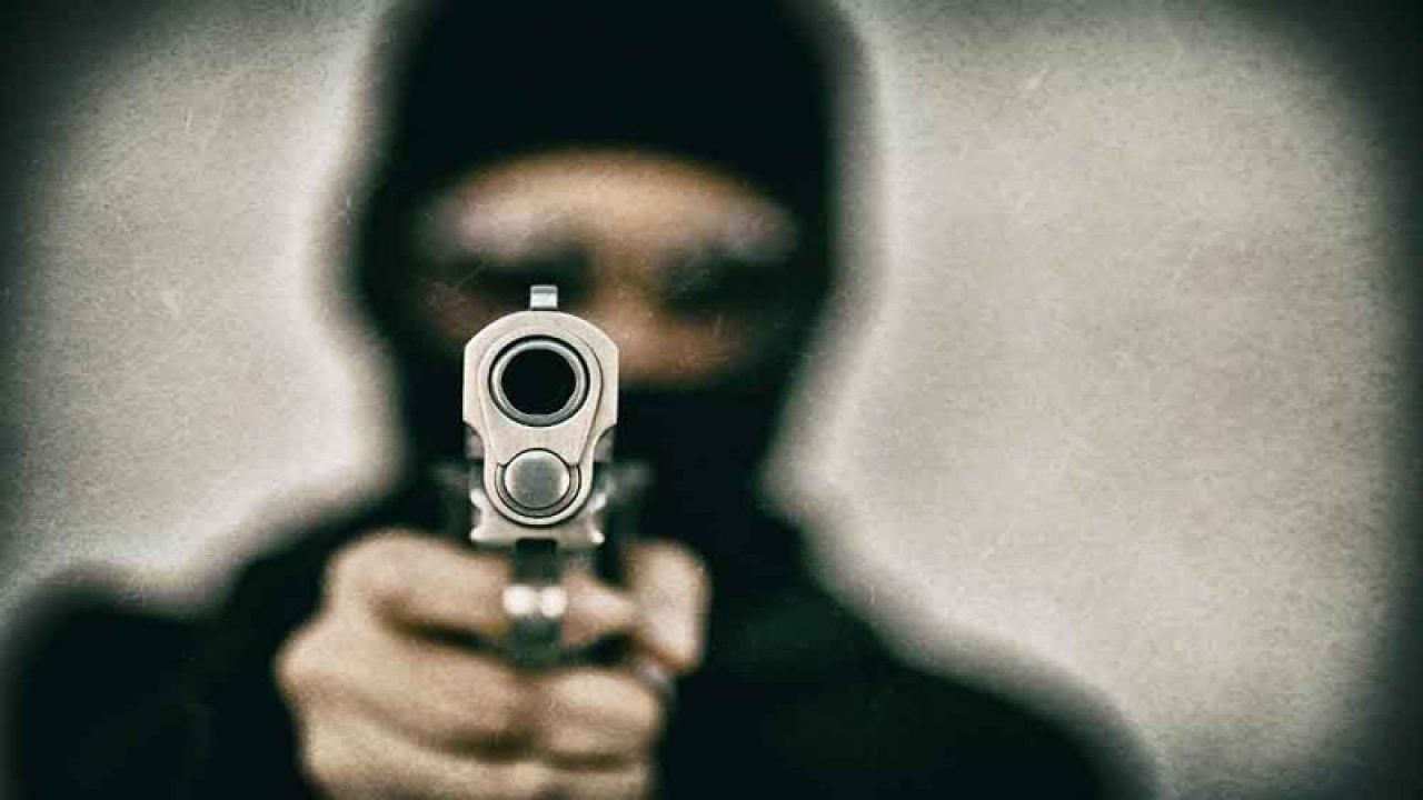 राजधानी में अपराधी बेलगाम, देर रात एक व्यक्ति पर चलाई गोली, रिम्स में भर्ती