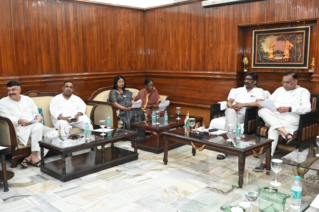 सत्ता पक्ष के लोगों को सता रही है कौन सी चिंता, जानिए