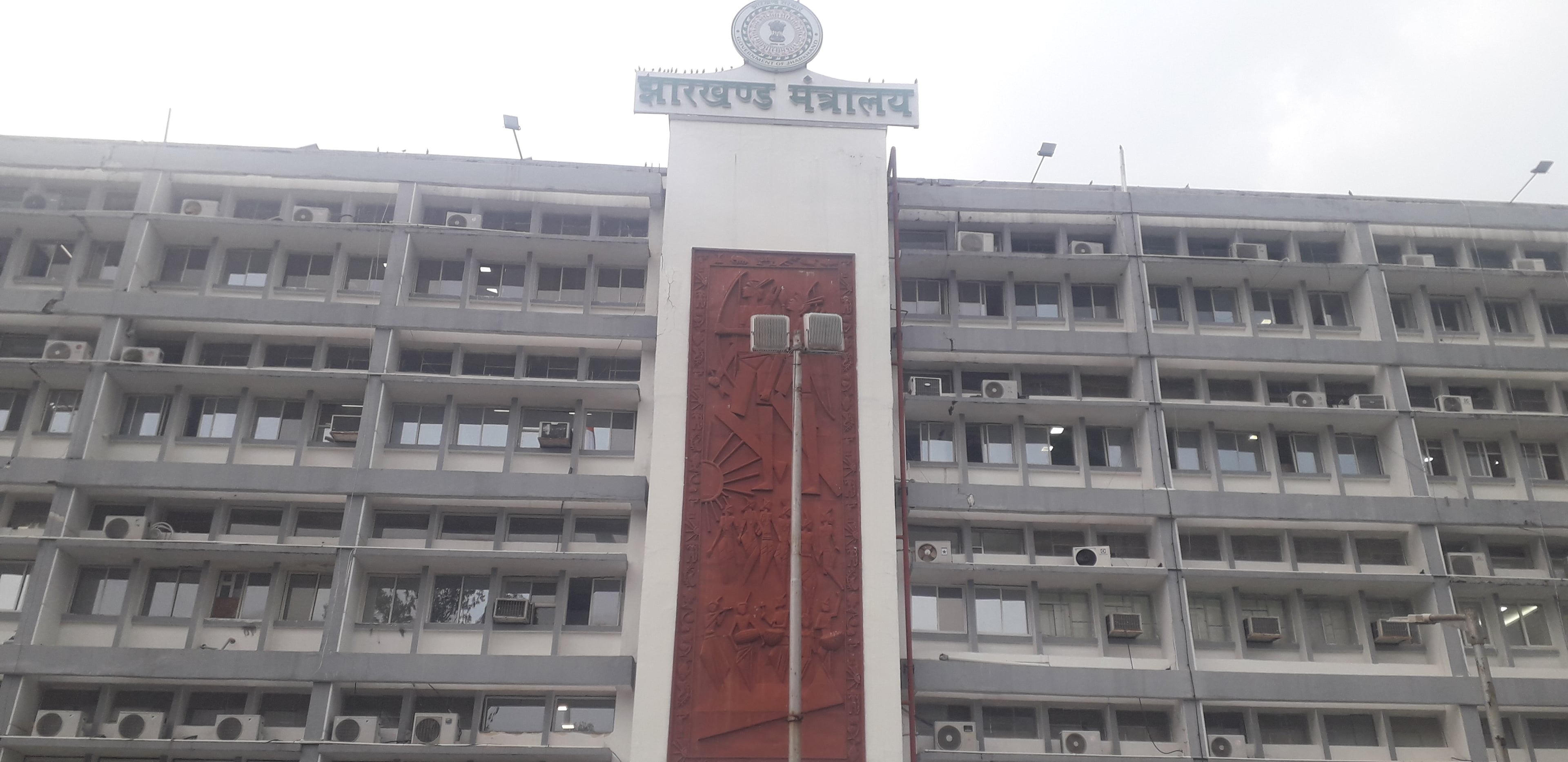 झारखंड कैबिनेट की बैठक शुरू,कई प्रस्तावों पर लग सकती है मुहर