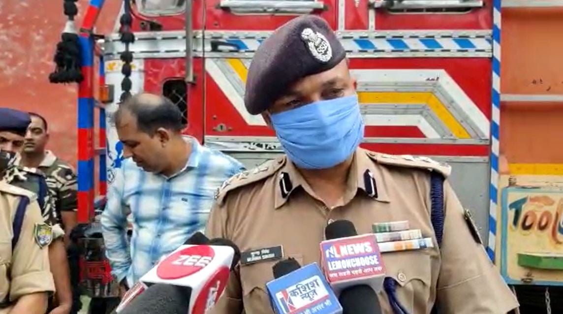 किशनगंज:एसएसबी 12वी बटालियन के जवानों ने एक कंटेनर में भरे मवेशियों को किया जब्त, तस्कर गिरफ्तार