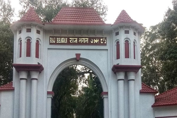 राज्यपाल से मिला UPA प्रतिनिधिमंडल, चुनाव आयोग का पत्र सार्वजनिक करने की मांग