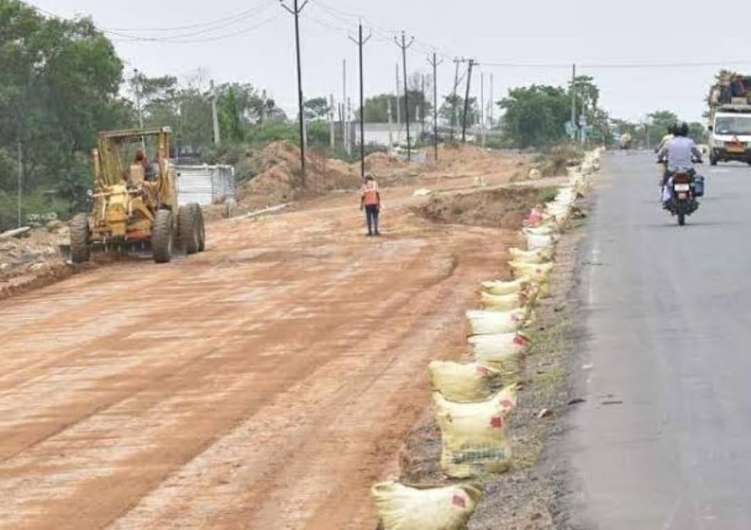 आठ लेन सड़क के लिए धनबाद को अभी करना होगा इंतजार,जानिए क्या है इसका कारण