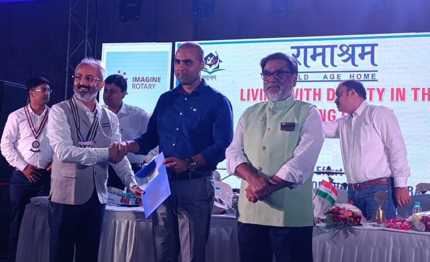 Rotary club धनबाद सेंट्रल के चेंज ओवर कार्यक्रम में क्या कहा डीसी ने, आप भी जानिए