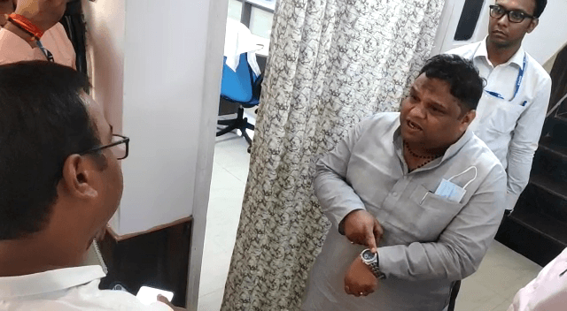 राष्ट्रीय बाल संरक्षण आयोग की टीम पहुंची दुमका, नदारद मिले डीसी और एसपी -जानिए क्यों