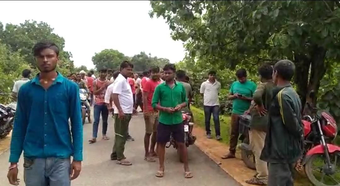 दादा-पोते का शव निलने से क्षेत्र में सनसनी, जांच में जुटी पुलिस