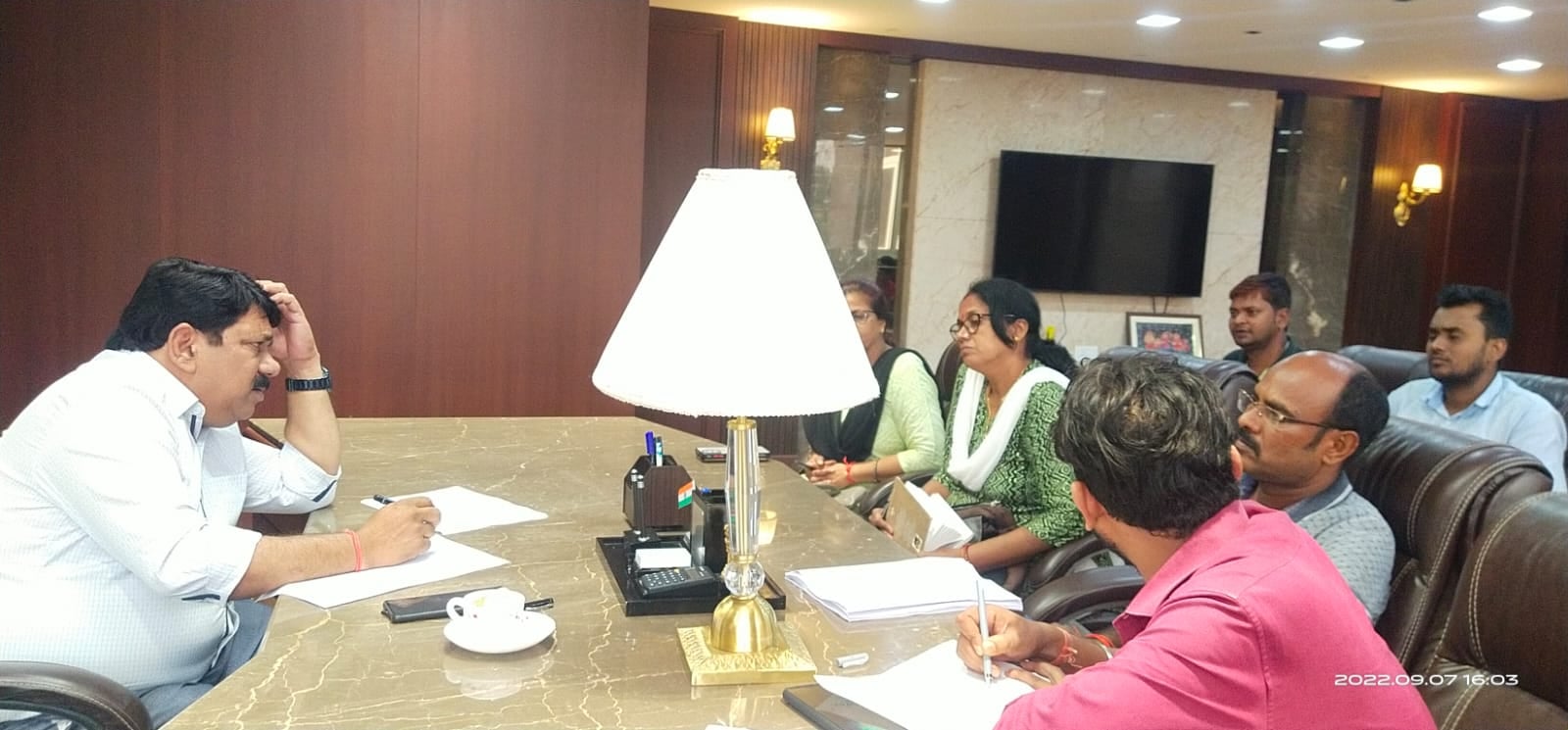 आवास योजना की राशि ले कर घर नहीं बनाने वालों की अब खैर नहीं, जानिये क्या लिया निगम ने निर्णय