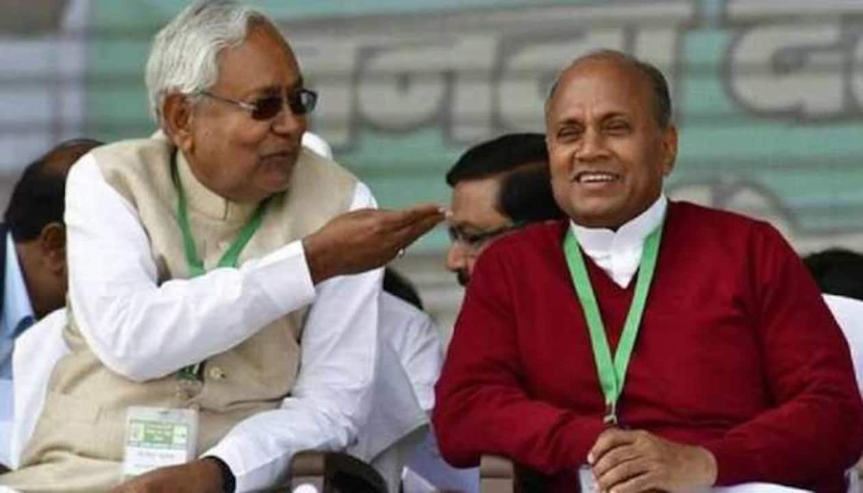 नीतीश कुमार और आरसीपी सिंह के बीच ‘औकात वॉर’, दोनों नेता एक-दूसरे को बता रहे हैं हैसियत