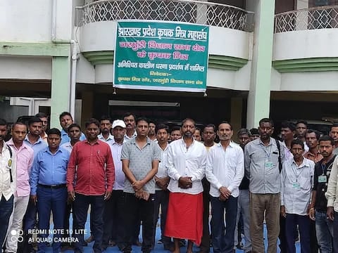 मानदेय से नीचे कुछ नहीं चलेगा, हम चले हड़ताल पर जानिए किसने कहा