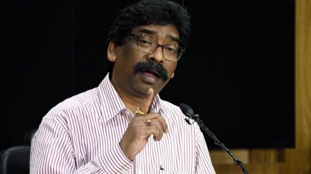 सीएम सरकार की योजनाओं के प्रगति की करेंगे समीक्षा, सभी उपायुक्तों को वीडियो कॉन्फ्रेंसिंग के माध्यम से बैठक में जुड़ने का निर्देश जारी