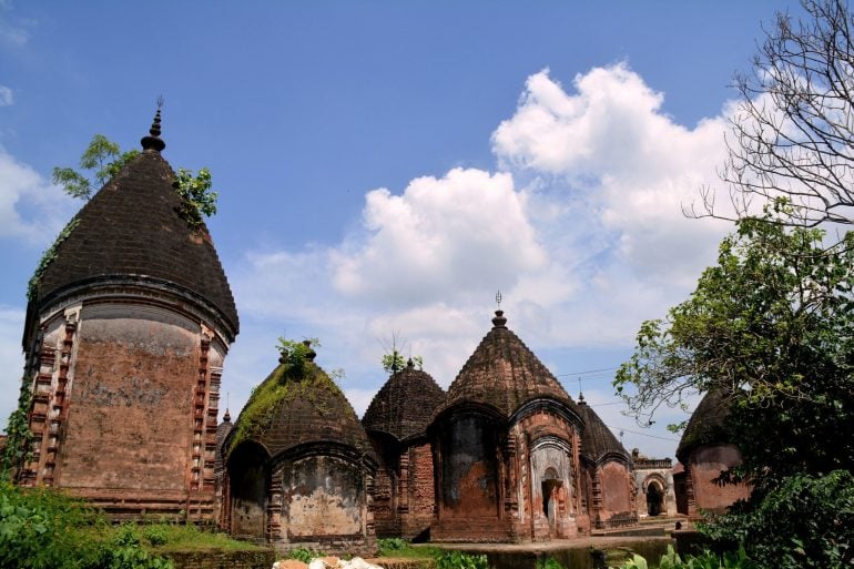 3 सौ वर्ष पहले ननकर राजा बाज बसंत के वंशजों ने कराया था मंदिर का निर्माण, सैंकड़ों वर्षों बाद भी मंदिर की चमक हैं बरकरार...