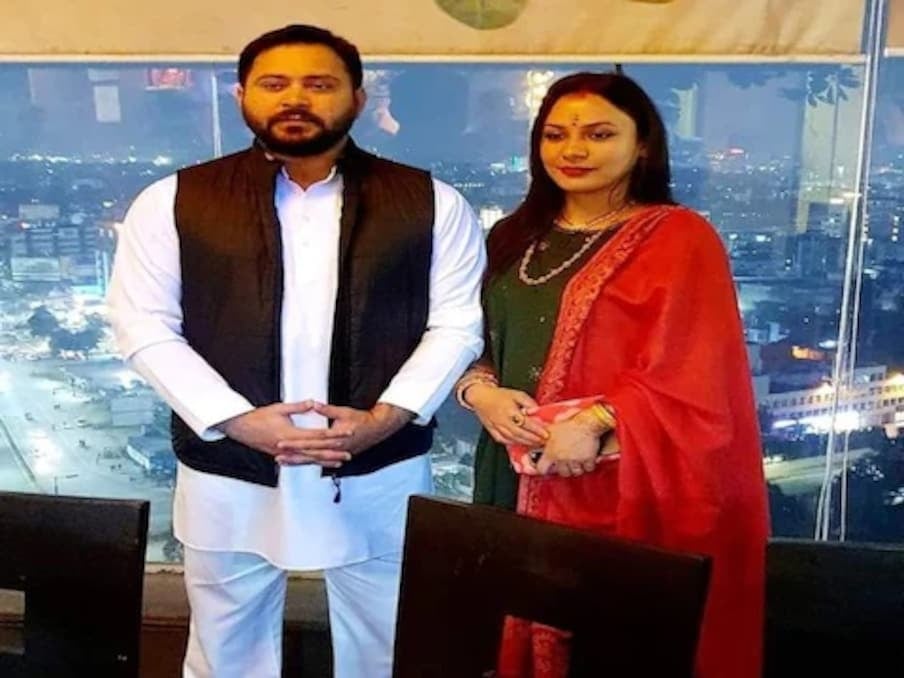 तेजस्वी यादव और उनकी पत्नी राजश्री के आगमन के लिए सजाया जा रहा पूरा फुलवरिया गांव, जानिए क्यों खास है ये गांव