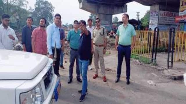 बरवड्डा से बराकर तक रोड की सिक्स लेनिंग कार्य पर शनि की वक्र दृष्टि, जानिए क्या हो रही परेशानी