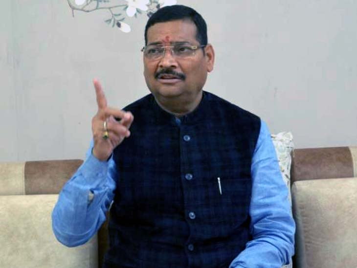 झारखंड सरकार के संरक्षण में खेला जा रहा शराब कारोबार में अवैध उगाही का खेल: दीपक प्रकाश