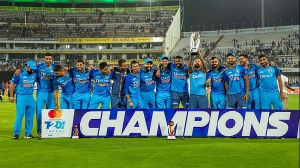भारत ने AUS के खिलाफ जीता सीरीज, कप्तान रोहित ने कैसे रचा इतिहास, जानिए WC से पहले ये सीरीज क्यों रही खास