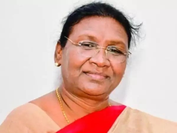 राष्ट्रपति द्रौपदी मुर्मू तीन दिवसीय दौरे पर क्यों पहुंची कर्नाटक, जानिए