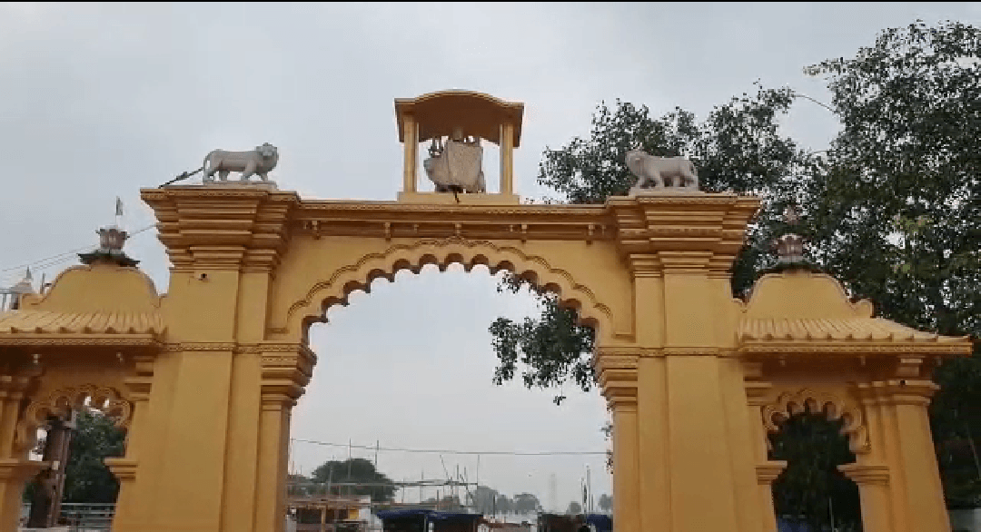 नालंदा के घोसरावां देवी मंदिर में नवरात्र में महिलाओं का प्रवेश होता है बंद, जानिए क्यों खास महत्व रखता है ये सिद्धपीठ