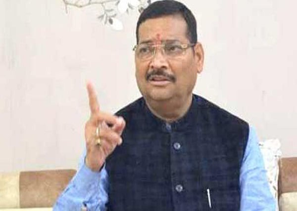 पलामू में पति को बंधक बना महिला के साथ गैंगरेप जंगलराज का प्रतीक, जानिए किसने लगाया आरोप