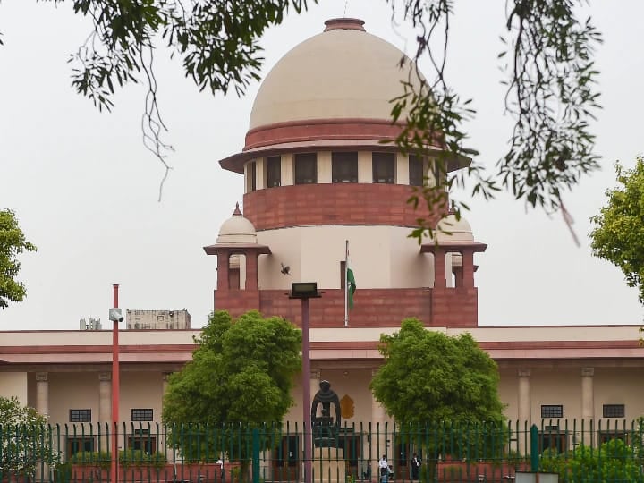 साल 2016 में हुई नोटबंदी पर सुप्रीम कोर्ट में 6 साल बाद होगी सुनवाई, सरकार के फैसले के बाद अदालतों में कई याचिकाएं कराई गई थी दाखिल