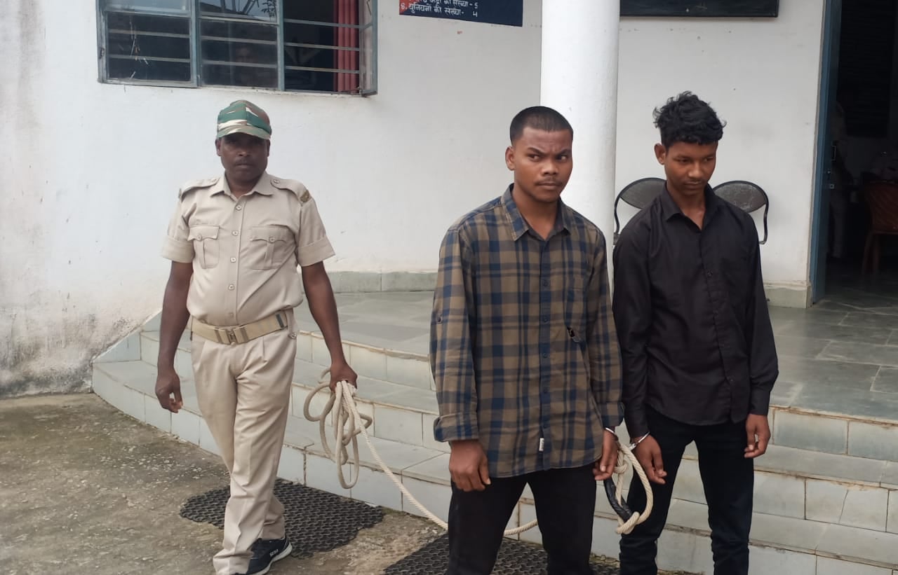 सिमड़ेगा: नाबालिग लड़की से रेप मामले में तीनों आरोपी गिरफ्तार, भेजे गए जेल