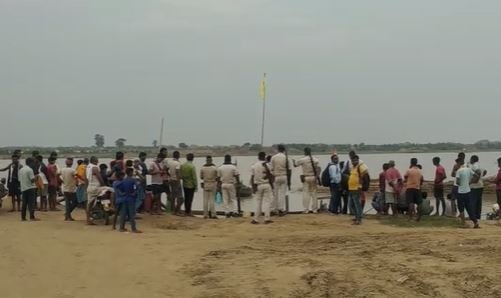 बिहटा: अवैध बालू खनन को लेकर दो गुटों में झड़प, चार लोगों की मौत की ख़बर