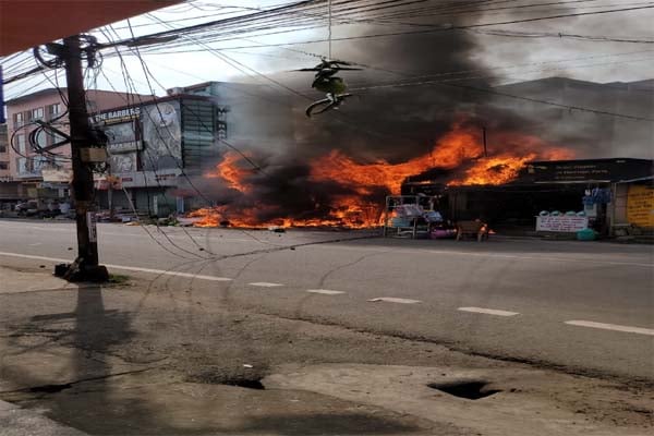राजधानी: शॉर्ट सर्किट से दुकानों में लगी आग, लाखों का नुकसान