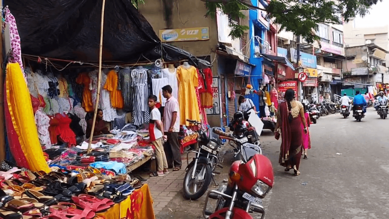 धनबाद: दुर्गा पूजा बाजार पर लगा ग्रहण, 25 करोड़ से अधिक का कैसे हुआ नुकसान, समझिए