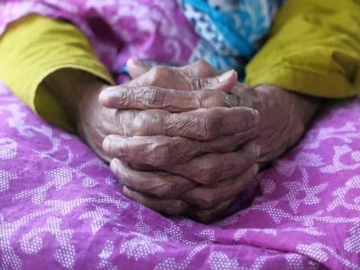 लोहरदगा: अधेड़ महिला के साथ सामूहिक दुष्कर्म, पुलिस जवानों पर लगा आरोप, महिला की हालत गंभीर