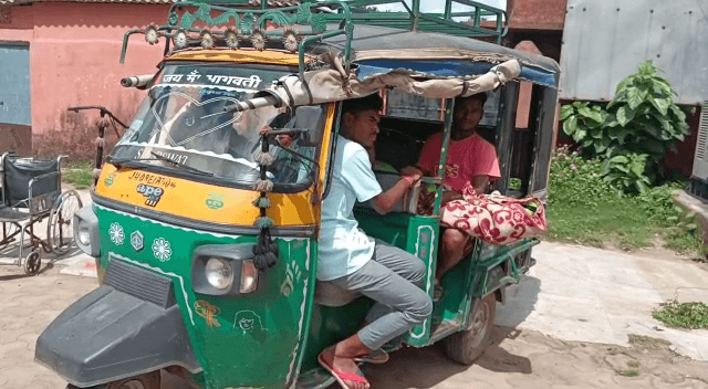 लोहरदगा : कही फांसी लगाकर तो कहीं कीटनाशक खाकर आत्महत्या  कर रहे युवा, जानिए मामला