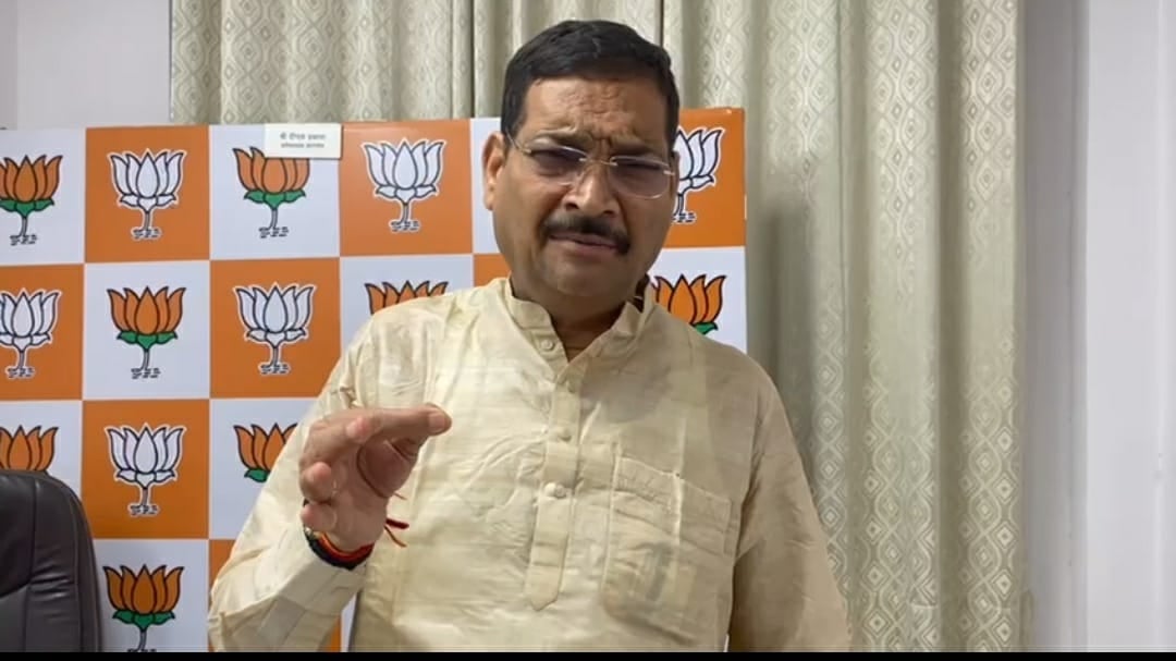 दुष्कर्म की घटनाओं से झारखंड देश भर में शर्मसार हुआ,  अब बहन बेटियां अपने घरों में भी सुरक्षित नहीं : दीपक प्रकाश