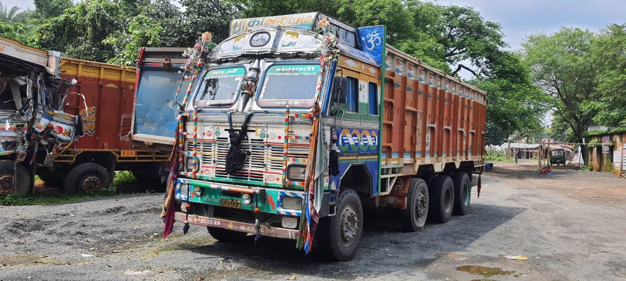 चावल लूट कांड ..ट्रक मालिक और चालक गिरफ्तार जमुई से ट्रक बरामद