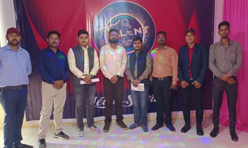 सर्च टैलेंट शो के ऑडिशन में लोगों की उमड़ी भीड़, रांची और बनारस के प्रतिभागी भी हुए शामिल