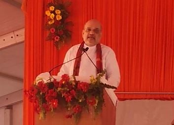 जयप्रकाश नारायण जयंती: गृह मंत्री अमित शाह ने किया लोकनायक की प्रतिमा का अनावरण, महागठबंधन सरकार पर जमकर हमला बोला