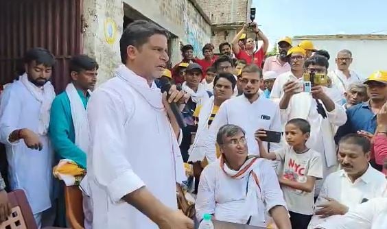 प्रशांत किशोर का बिहार के लोगों से अपील, बच्चों के भविष्य के लिए वोट डालिए न कि लालू, नीतीश या मोदी के नाम पर