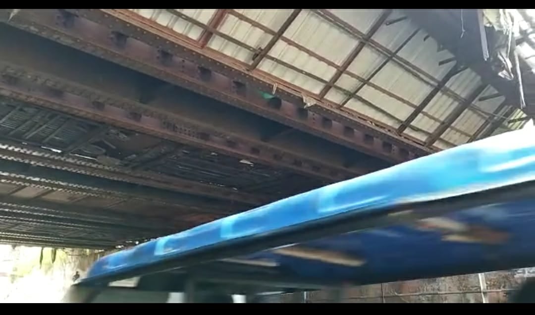 पेट्रोल पंप हटा ,खनिक की मूर्ति बैठी लेकिन जाम से नहीं मिला छुटकारा ,जानिए पूरा डिटेल्स