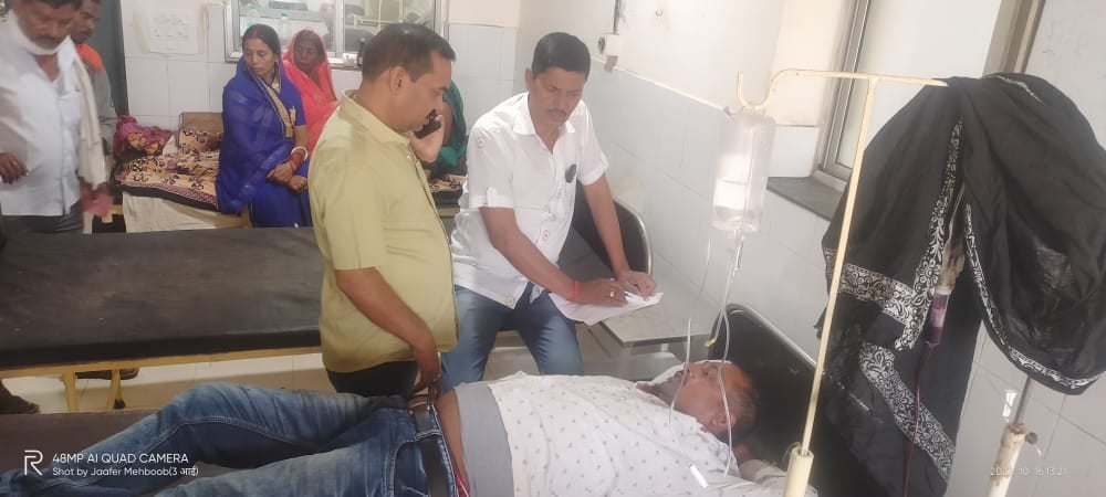 पलामू : सवा दो करोड़ की सड़क निर्माण में रंगदारी की मांग, संवेदक को पिस्तौल के बट से मारकर किया जख्मी