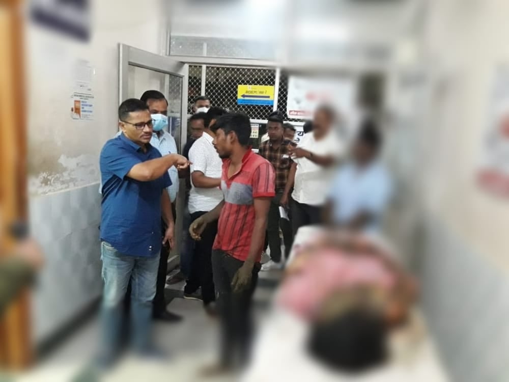 दुमका में एक और पेट्रोल कांड, पति - पत्नी के झगड़े में पेट्रोल से जली पत्नी, रिम्स रेफर