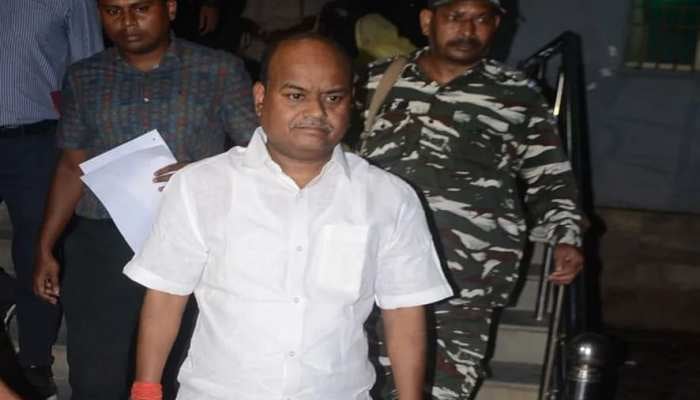 पंकज मिश्रा के ड्राइवर को ईडी ने आखिर क्यों पकड़ा, जानिए वजह