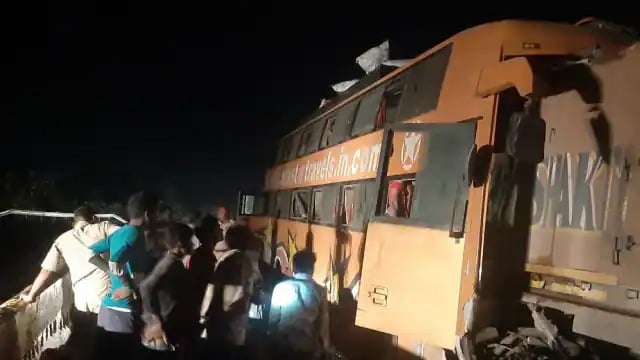 मध्यप्रदेश के रीवा में बड़ा सड़क हादसा, 15 से ज्यादा लोगों की मौत, 40 से ज्यादा घायल