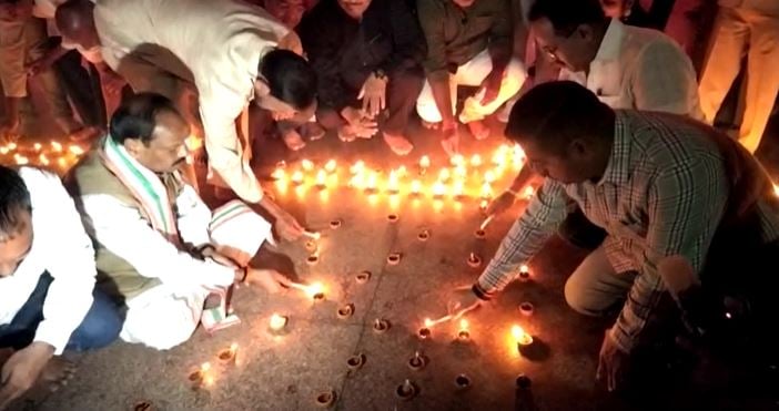 शिद्धगोड़ा के राम मंदिर में हुआ दीपोत्सव कार्यक्रम का आयोजन, पूर्व मुख्यमंत्री रघुवर दास हुए शामिल