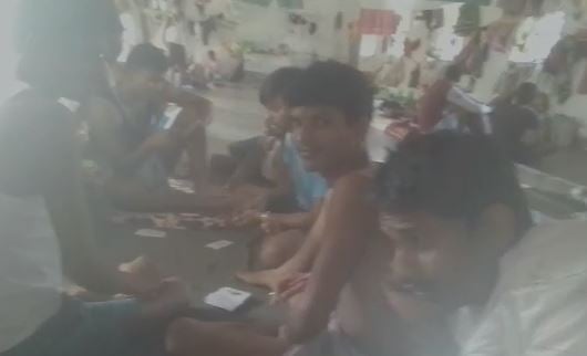 नालंदा के हिलसा उपकारा से ताश और गांजा पीते वीडियो वायरल, SDO के छापेमारी के बाद क्या आया सामने जानिए