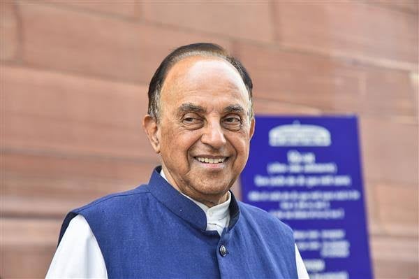 अपनी ही सरकार के खिलाफ बीजेपी नेता सुब्रमण्यम स्वामी ने दाखिल की याचिका, जानिए क्या है मामला