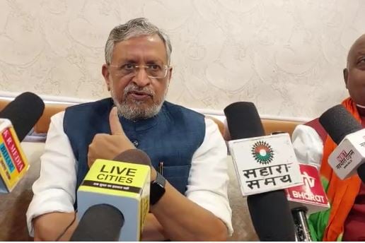 बिहार उपचुनाव: सुशील मोदी ने RJD पर किया हमला, कहा कुत्ते की दुम कभी सीधी नहीं होती