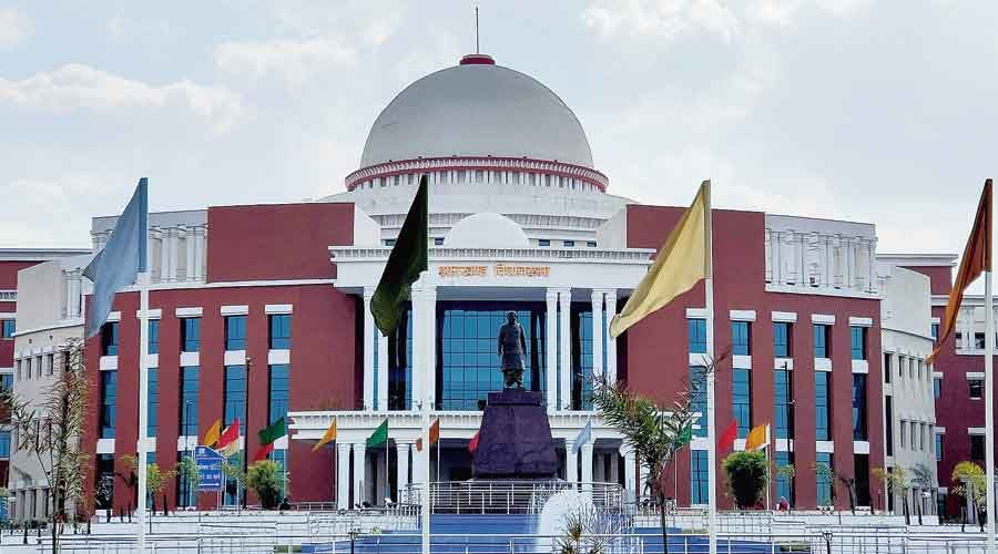 स्थानीयता को लेकर हेमंत ने बुलाया 11 को एक दिन की बैठक, भाजपा ने  कहा ED से ध्यान भटकने की है कोशिश