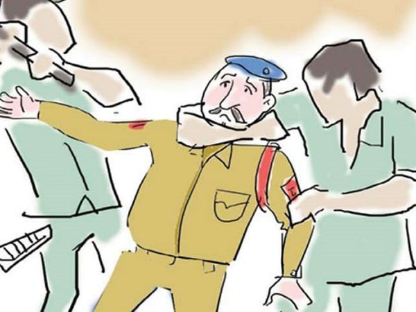 बोकारो में बीएस सिटी थाना प्रभारी दुलड़ चौड़े की पिटाई, हिरासत में आरोपी