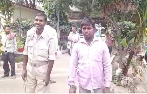 शौच जाने के दौरान किशोरी के साथ युवक ने किया दुष्कर्म, पुलिस ने आरोपी को किया गिरफ्तार