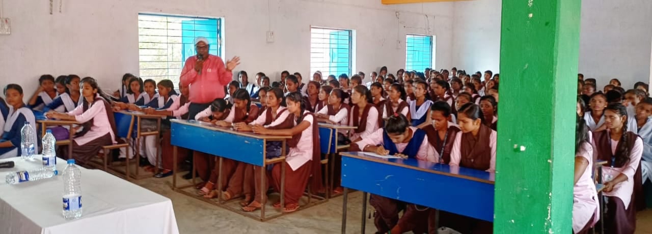 बाल विवाह से बच्चों के अधिकारों का होता है हनन- अमरेन्द्र