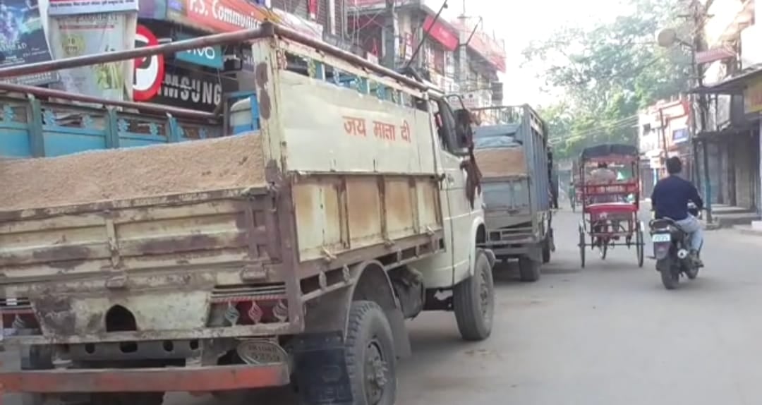 अब तो NGT की भी रोक नहीं है, फिर भी धनबाद में बालू बना हुआ है सोना, जानिए इसके लिए आखिर कौन है जिम्मेवार