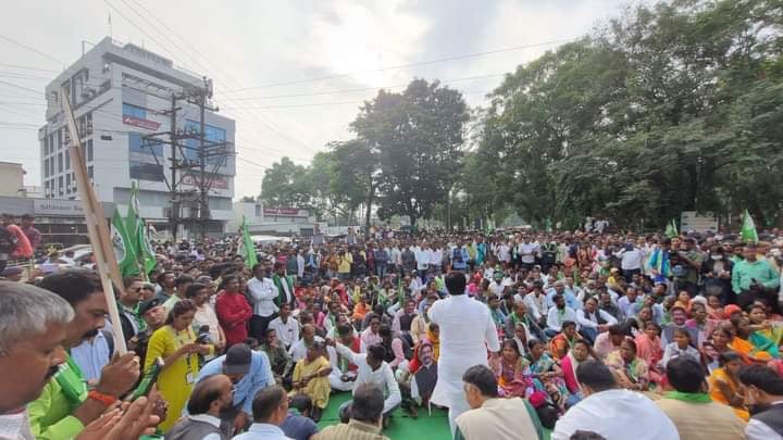 सीएम को ED का समान, फिर 17 नवंबर को रांची में जुटेंगे हजारों झामुमो कार्यकर्ता